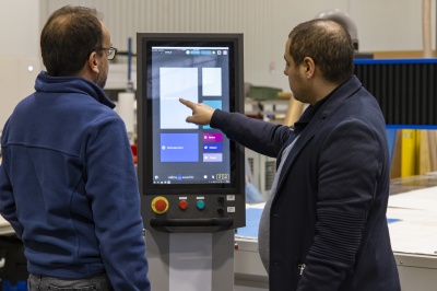 HMI di nuova generazione per la macchina di taglio e fresatura CNC MECAPRO NL